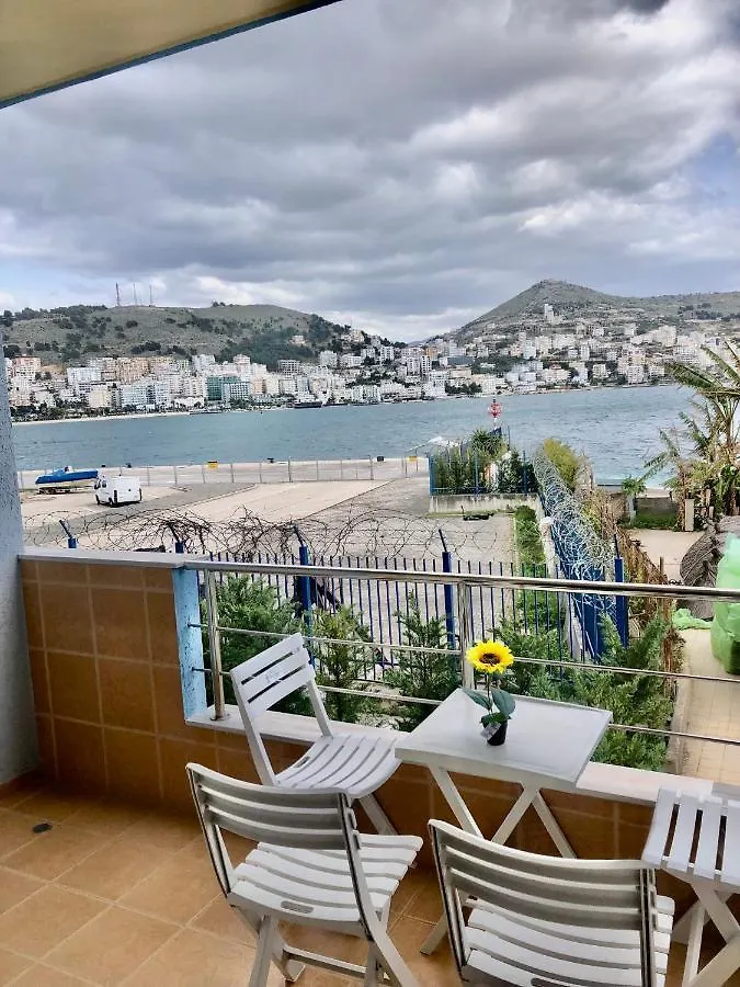 Abi Apartment Sarandë 0*,